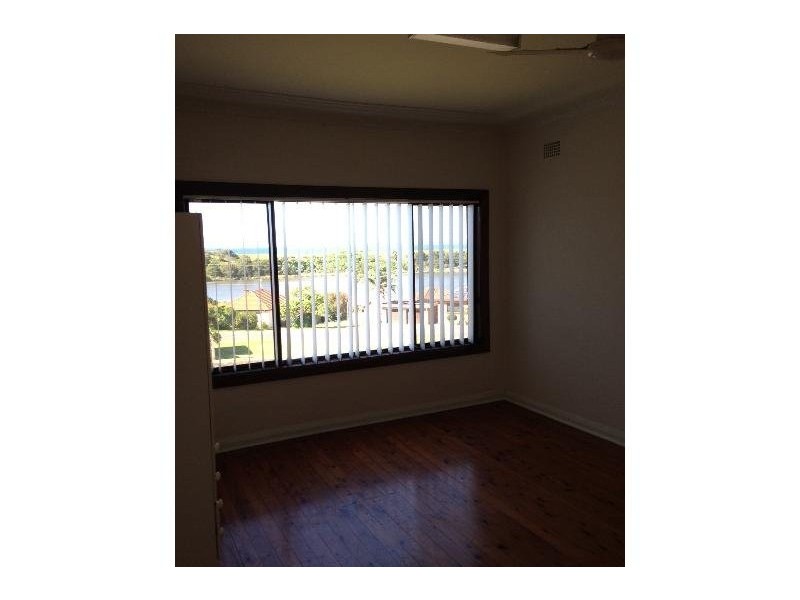 71 Illawarra Street, Port Kembla NSW 2505