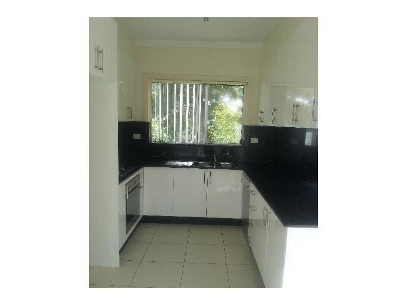 22B Rowland Avenue, Wollongong West NSW 2500