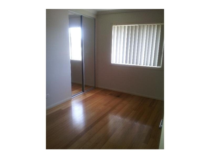 22B Rowland Avenue, Wollongong West NSW 2500