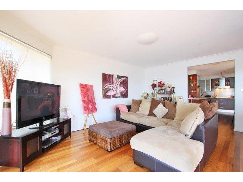 1/30 Cliff Road, Wollongong NSW 2500