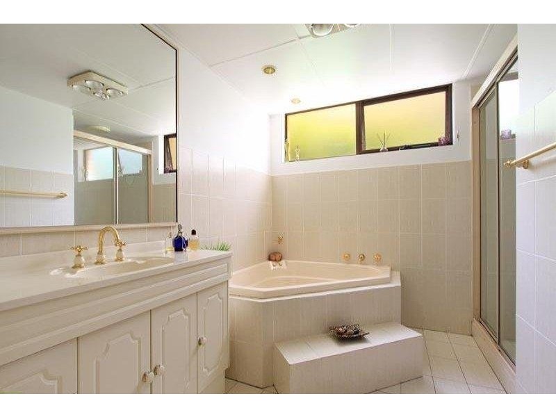 1/30 Cliff Road, Wollongong NSW 2500