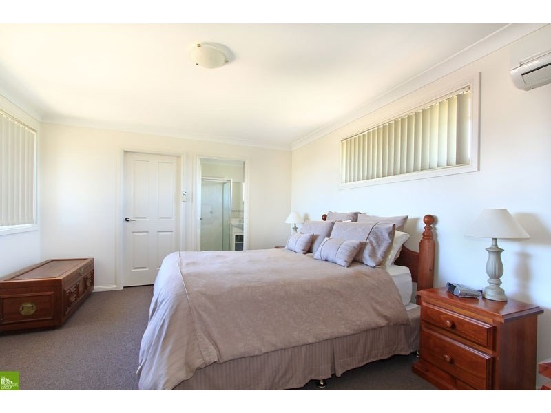 2/2-6 Henry Fry Place, Woonona NSW 2517