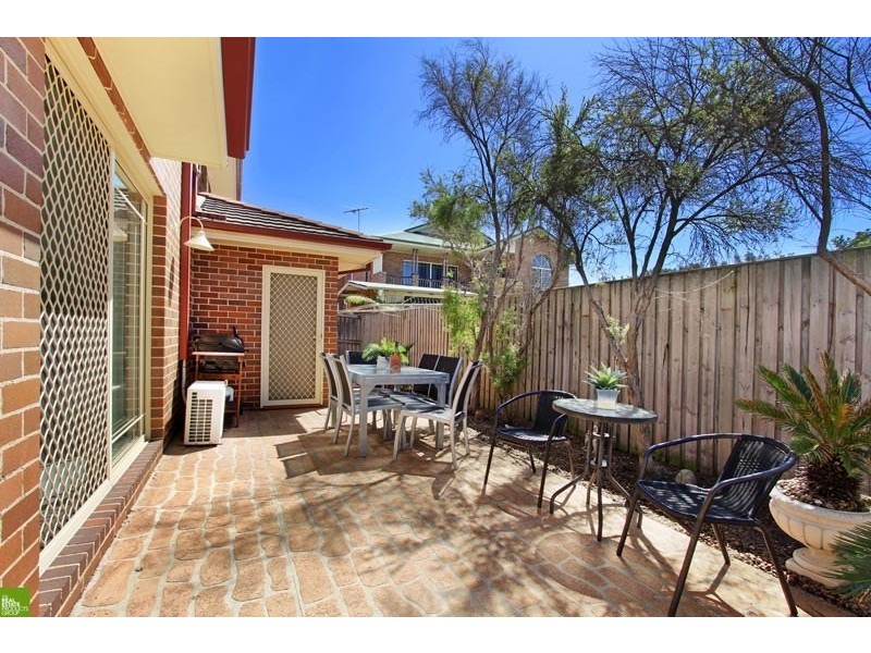 2/2-6 Henry Fry Place, Woonona NSW 2517