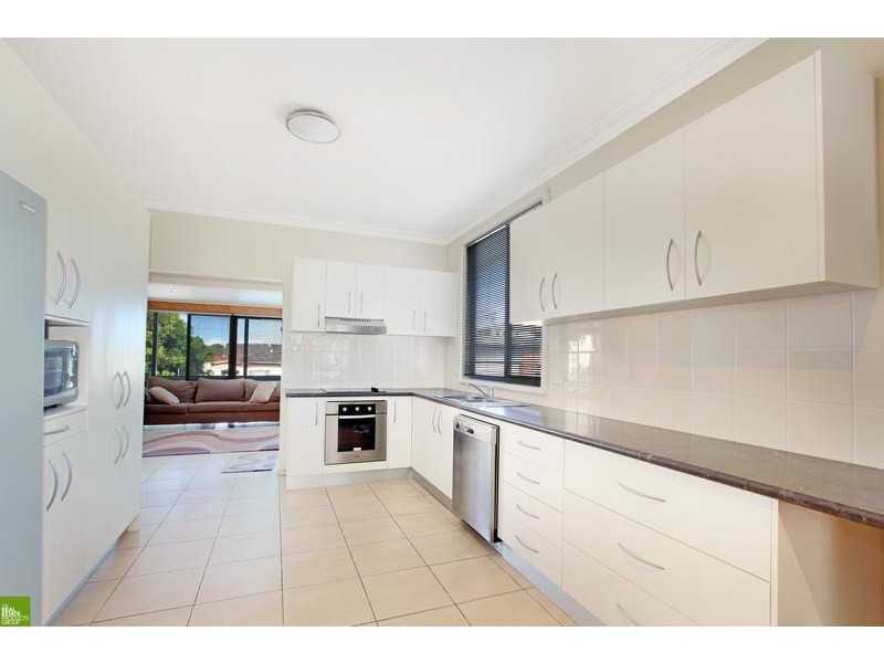 29 Kembla Street, Balgownie NSW 2519