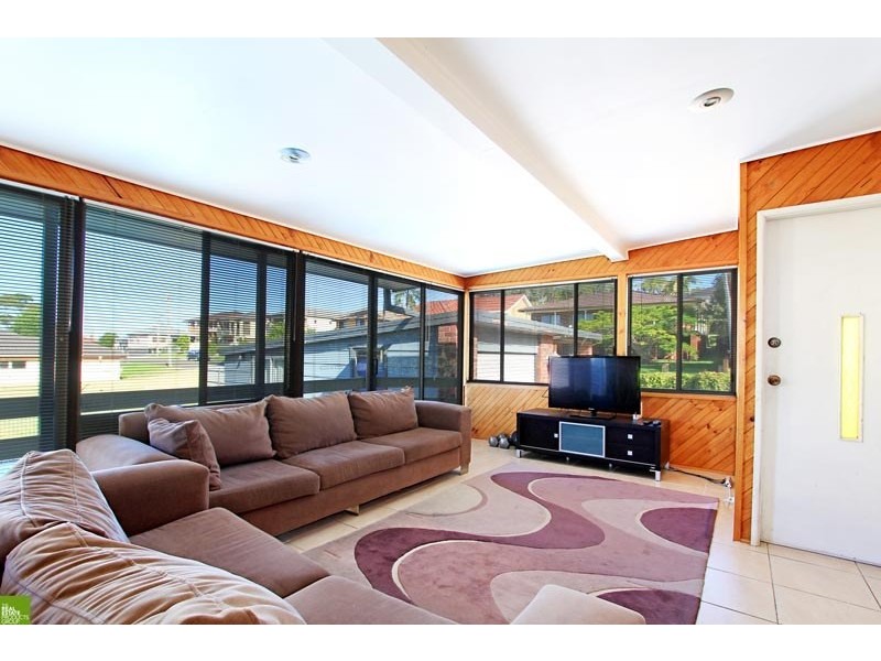 29 Kembla Street, Balgownie NSW 2519