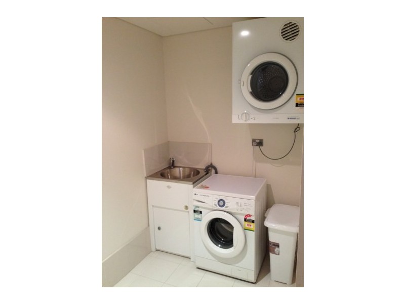 31/2-12 Young Street, Wollongong NSW 2500