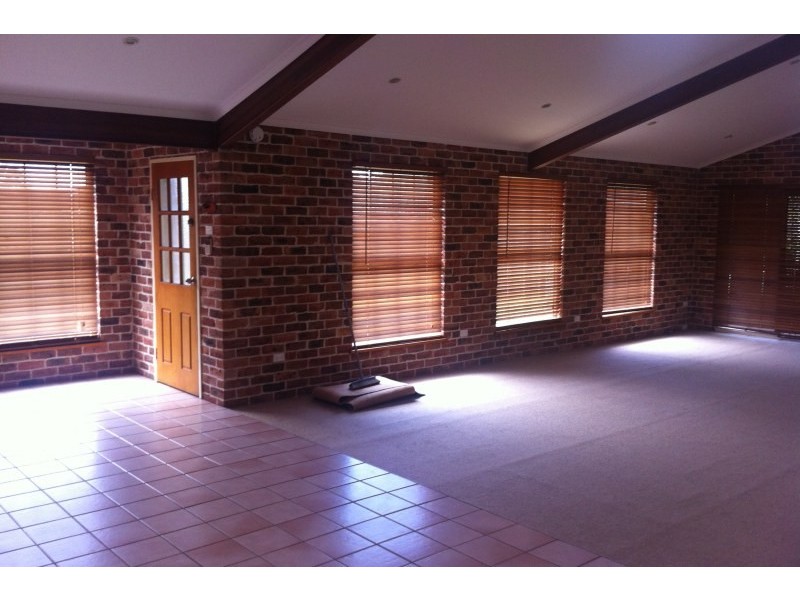 19 Berkeley Road, Gwynneville NSW 2500
