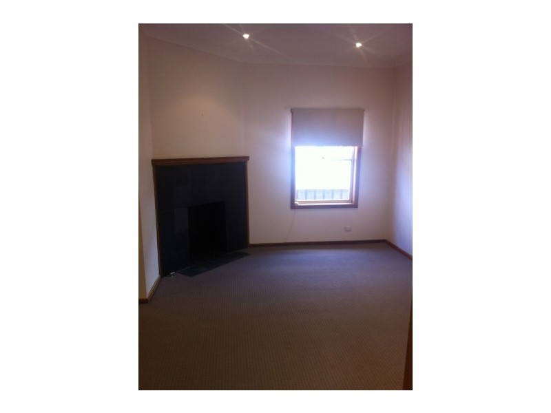 19 Berkeley Road, Gwynneville NSW 2500