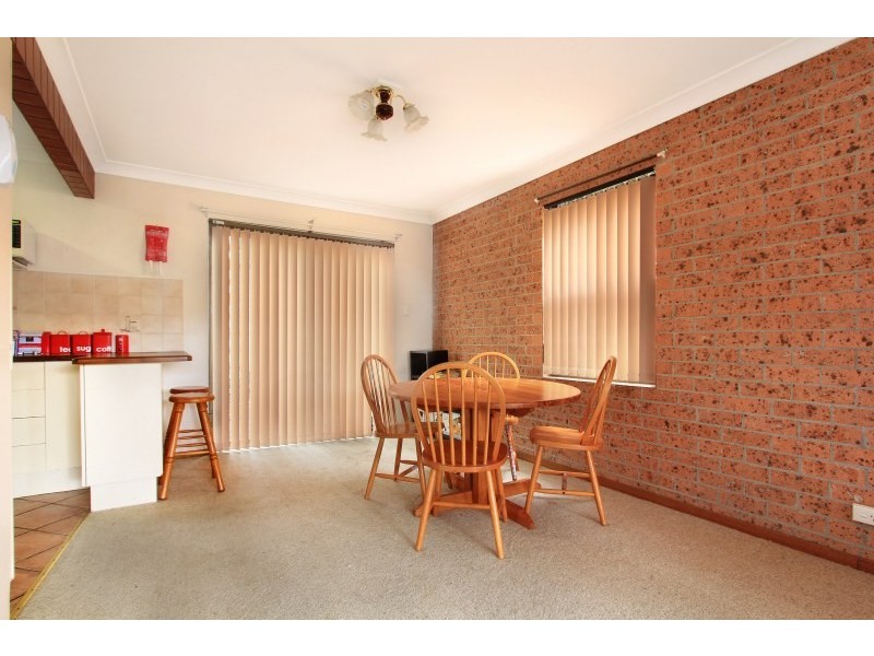 3/3 Powell Street, Mangerton NSW 2500