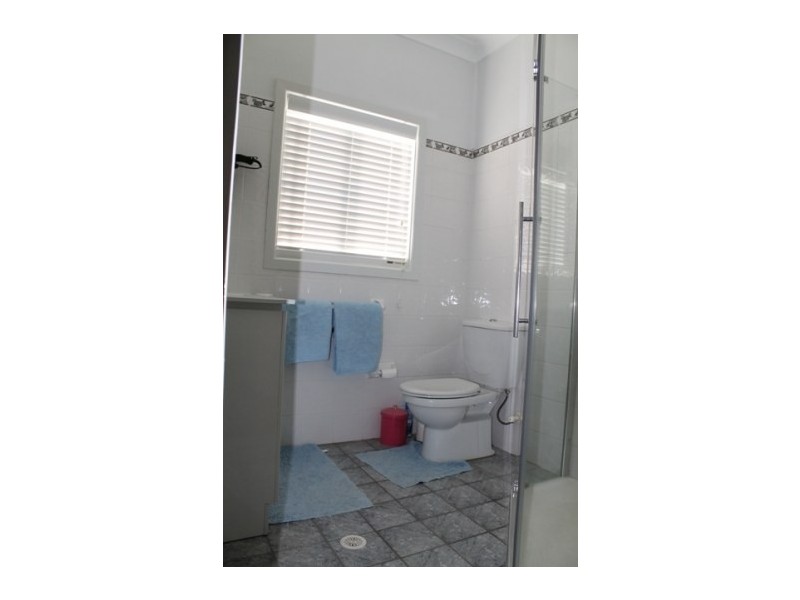 3 Karbo Street, Figtree NSW 2525