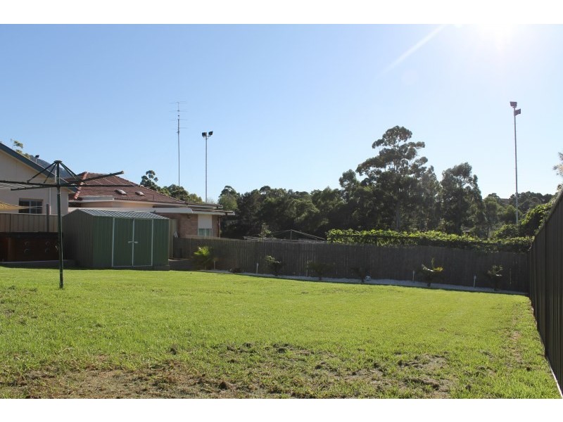 3 Karbo Street, Figtree NSW 2525