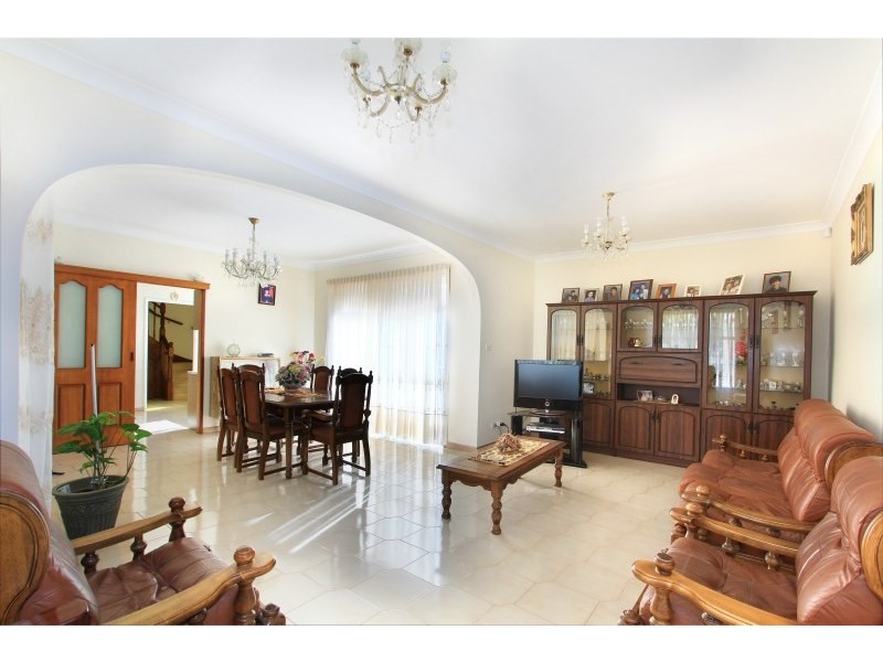 148 Mount Keira Road, Mount Keira NSW 2500