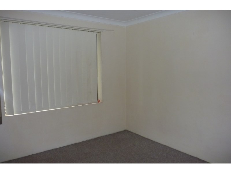 10/148 Auburn Street, Coniston NSW 2500