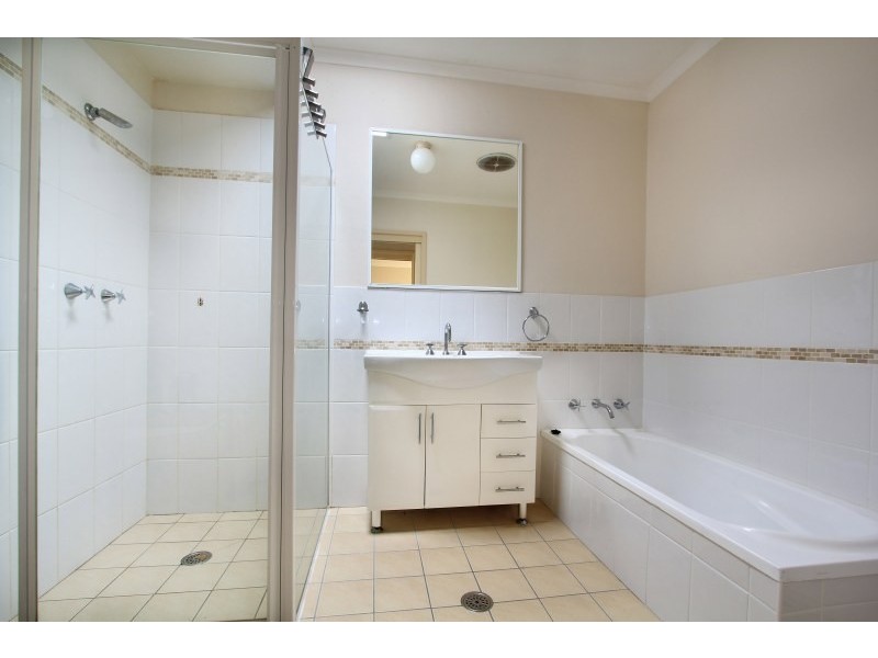 1/75 Collins Street, Corrimal NSW 2518