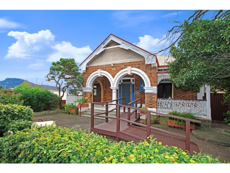 90 Smith Street, Wollongong NSW 2500