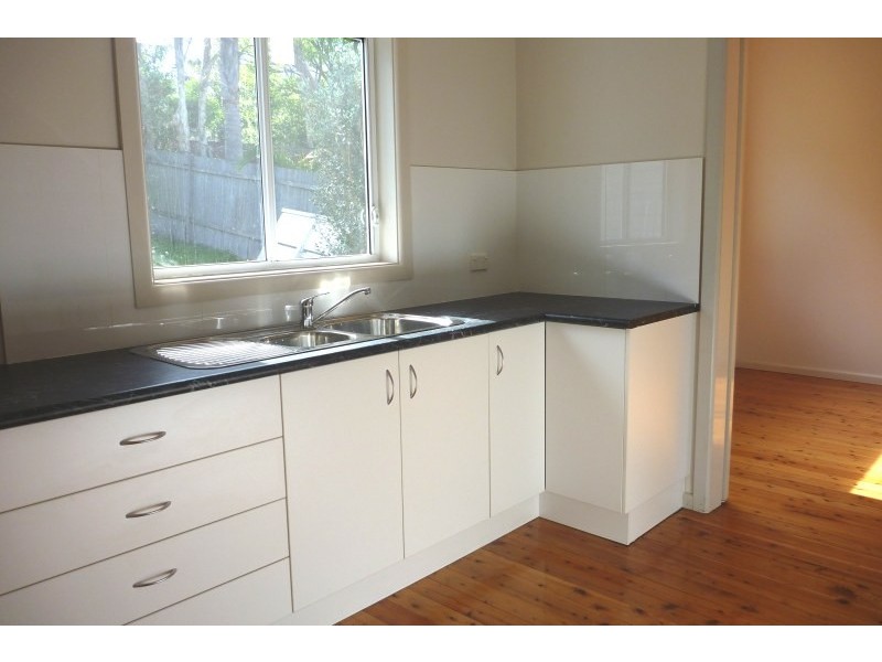16 Sheppard Street, Wollongong West NSW 2500