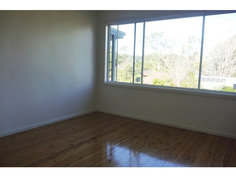 16 Sheppard Street, Wollongong West NSW 2500