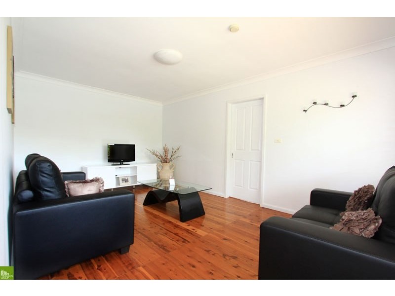 2 Stanley Avenue, Farmborough Heights NSW 2526