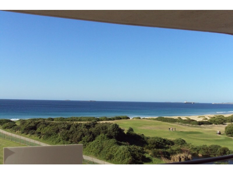 50/4 Bank Street, Wollongong NSW 2500