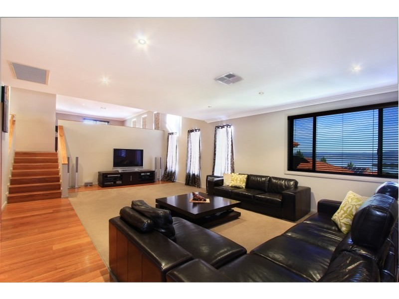 7 Cormorant Place, Berkeley NSW 2506