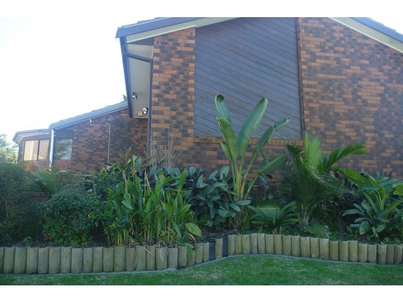 82 Ocean Beach Drive, Shellharbour NSW 2529