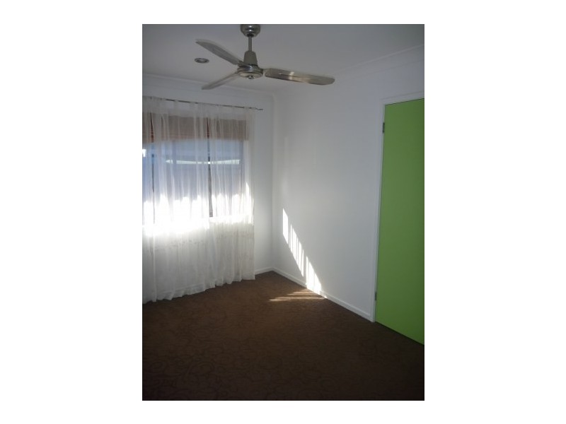 82 Ocean Beach Drive, Shellharbour NSW 2529