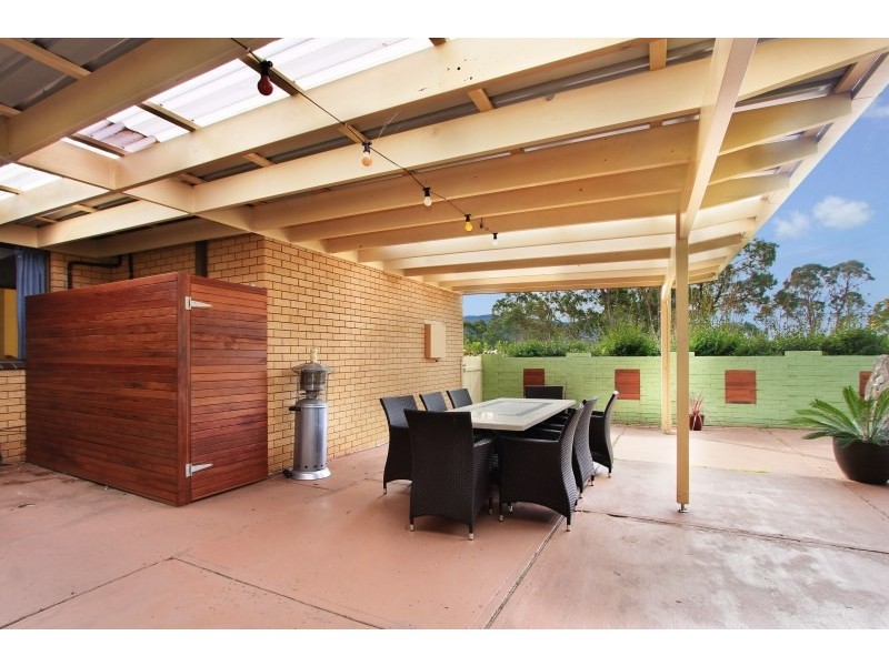 1 White Place, Figtree NSW 2525