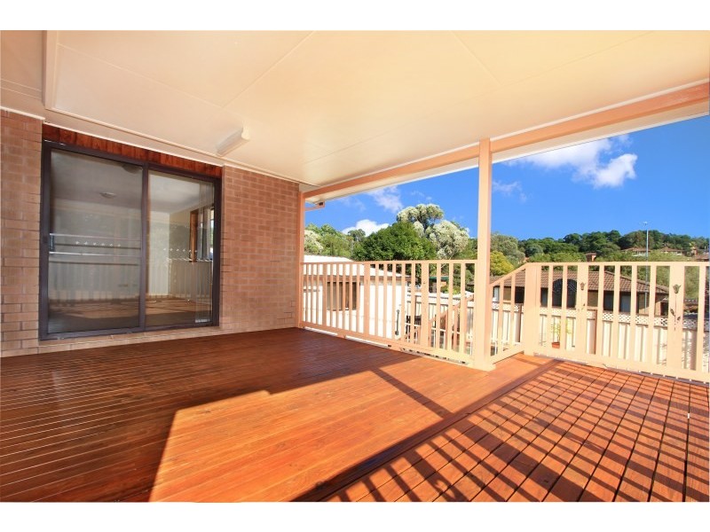 4 Hoad Place, Berkeley NSW 2506