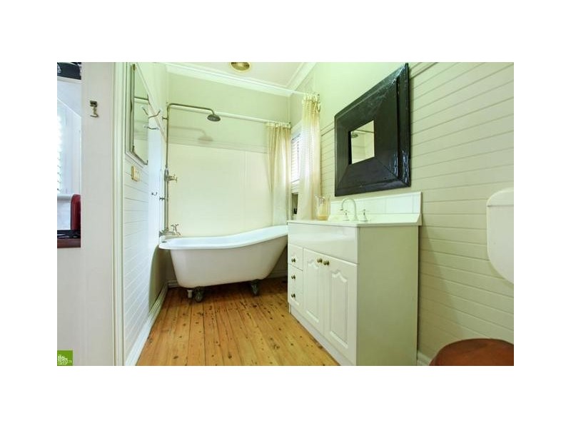 2/37 Spinks Road, Corrimal East NSW 2518