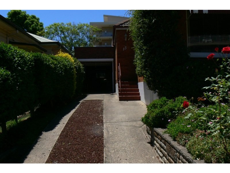 15 Noel Street, Wollongong North NSW 2500