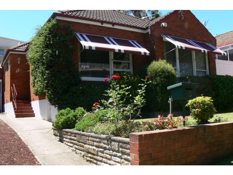 15 Noel Street, Wollongong North NSW 2500