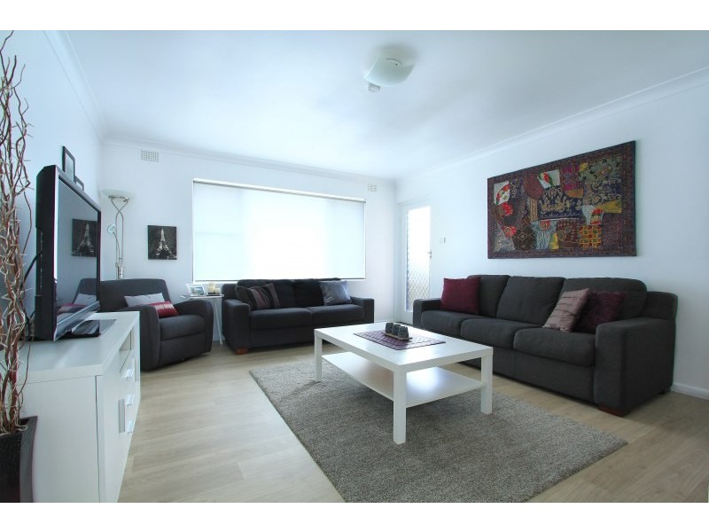 8/9 Campbell Street, Wollongong NSW 2500