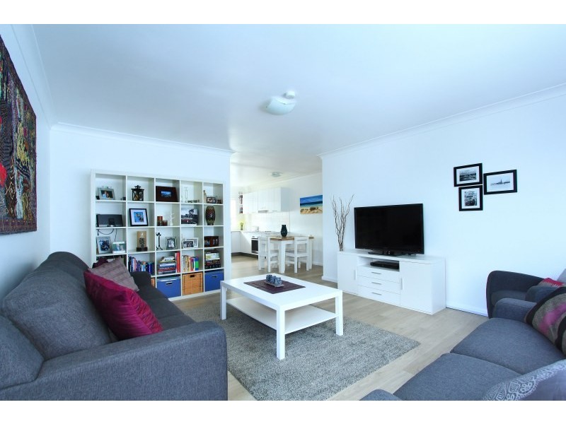 8/9 Campbell Street, Wollongong NSW 2500