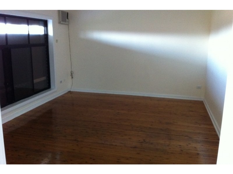 1/86 First Avenue, Warrawong NSW 2502