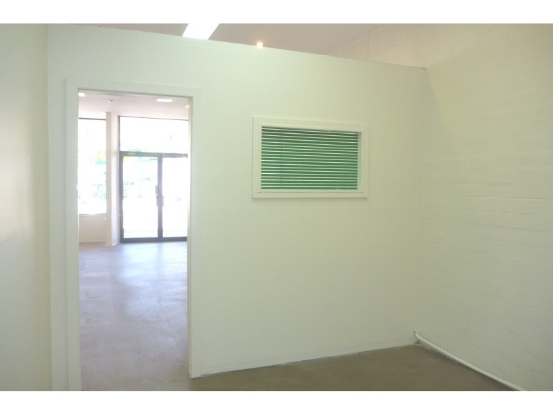 2/409 Princes Highway, Woonona NSW 2517