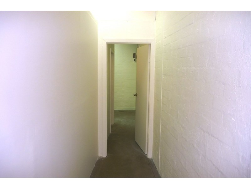 2/409 Princes Highway, Woonona NSW 2517