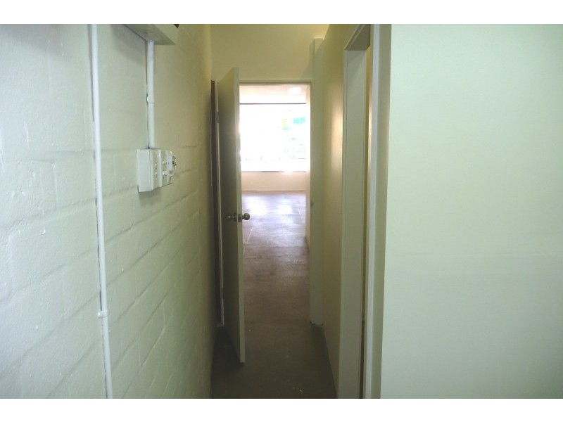 2/409 Princes Highway, Woonona NSW 2517