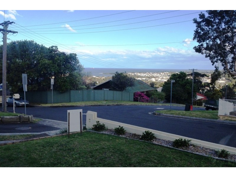 23a Seaview Terrace, Thirroul NSW 2515