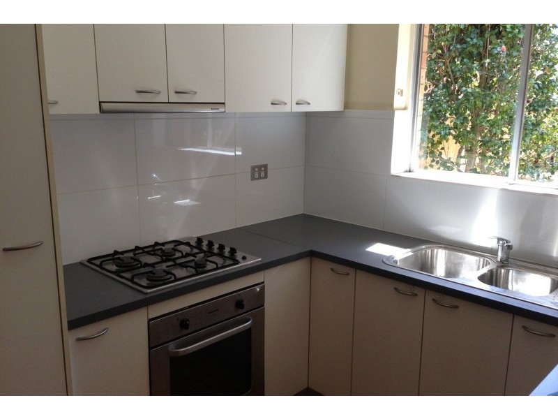 23a Seaview Terrace, Thirroul NSW 2515