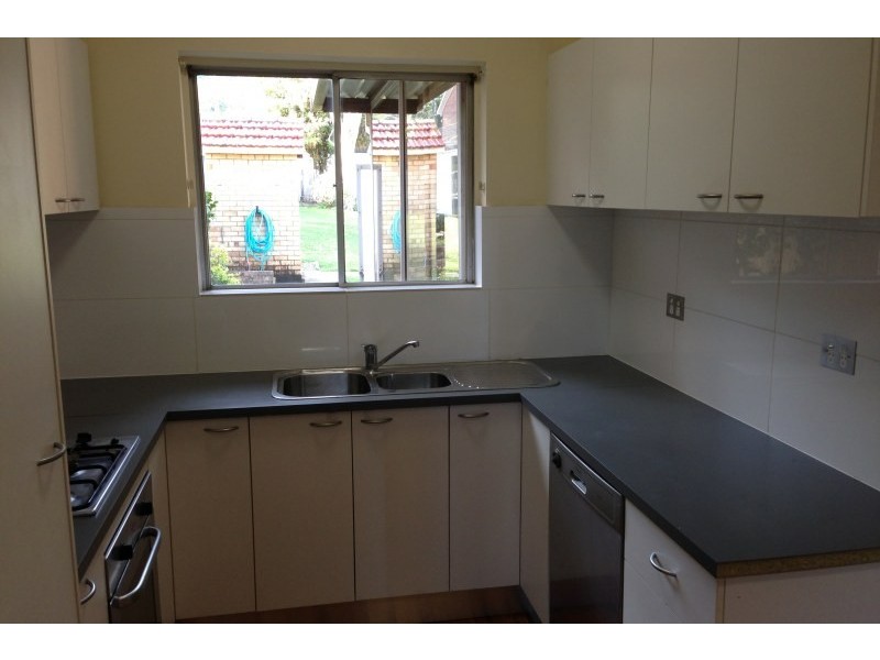 23a Seaview Terrace, Thirroul NSW 2515
