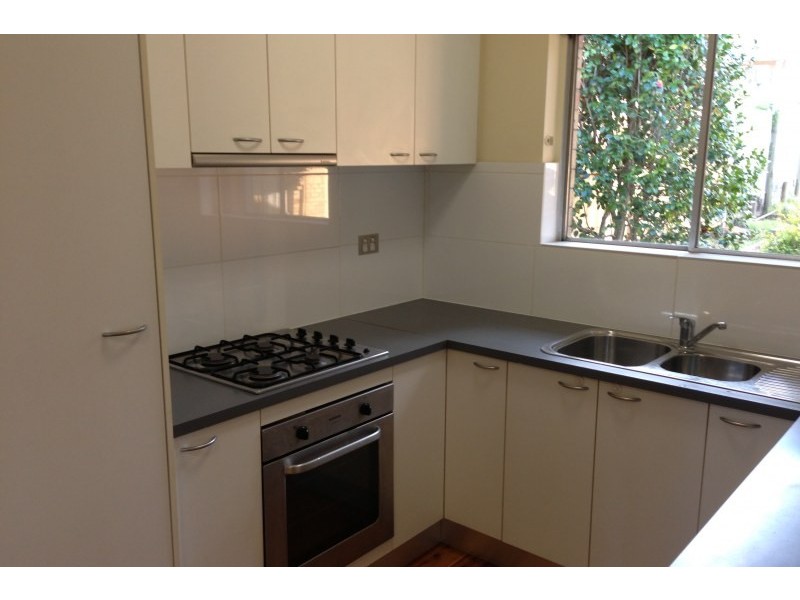 23a Seaview Terrace, Thirroul NSW 2515