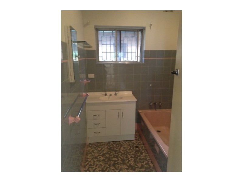 23a Seaview Terrace, Thirroul NSW 2515