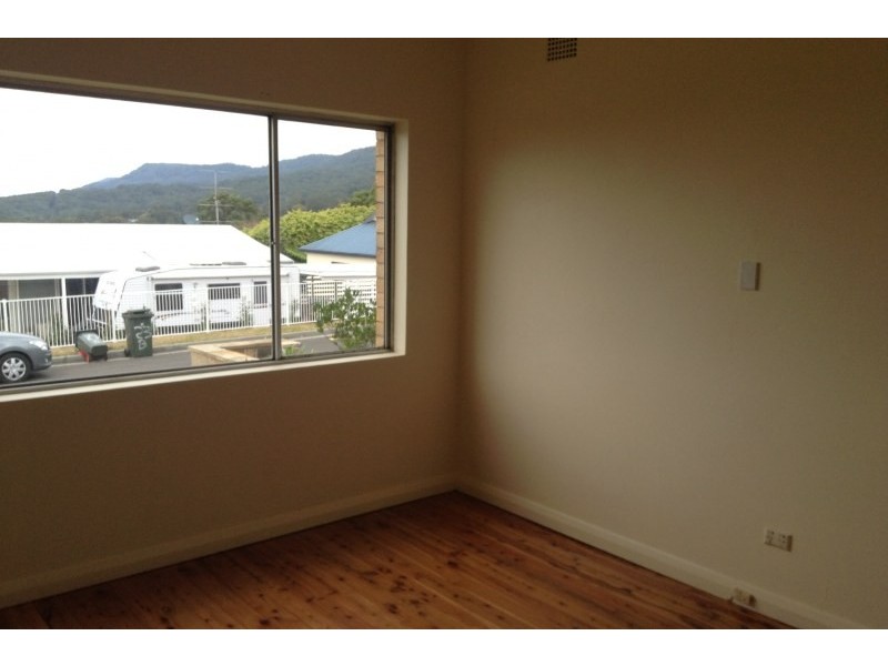 23a Seaview Terrace, Thirroul NSW 2515