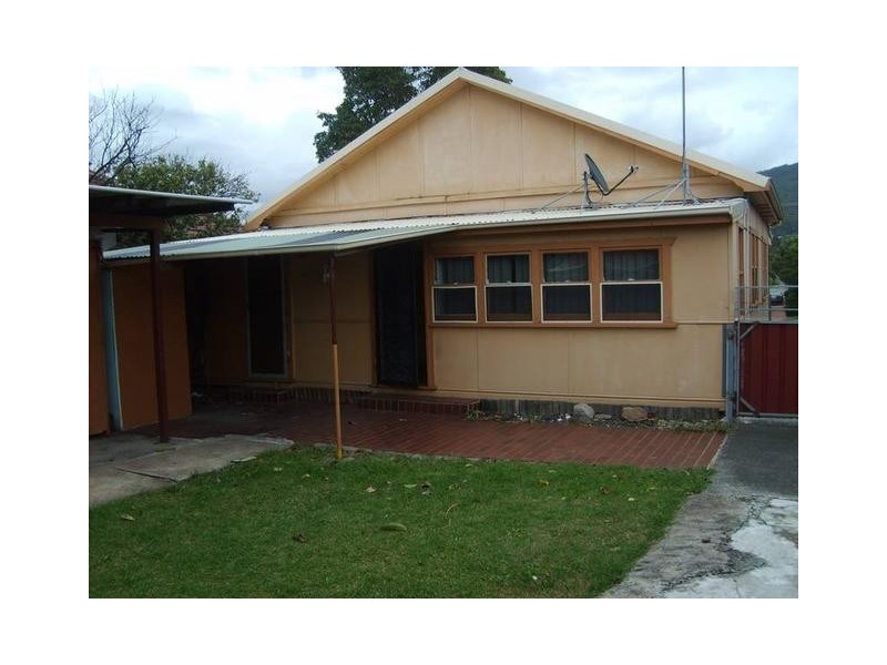 6 Bon Accord Street, Corrimal NSW 2518