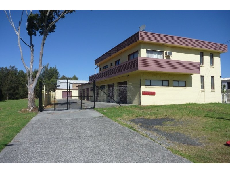 2/9 Mineral Road, Oak Flats NSW 2529