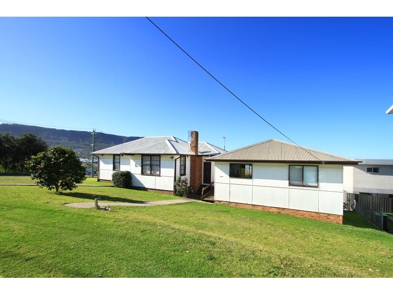 12 O’Brien Street, Bulli NSW 2516