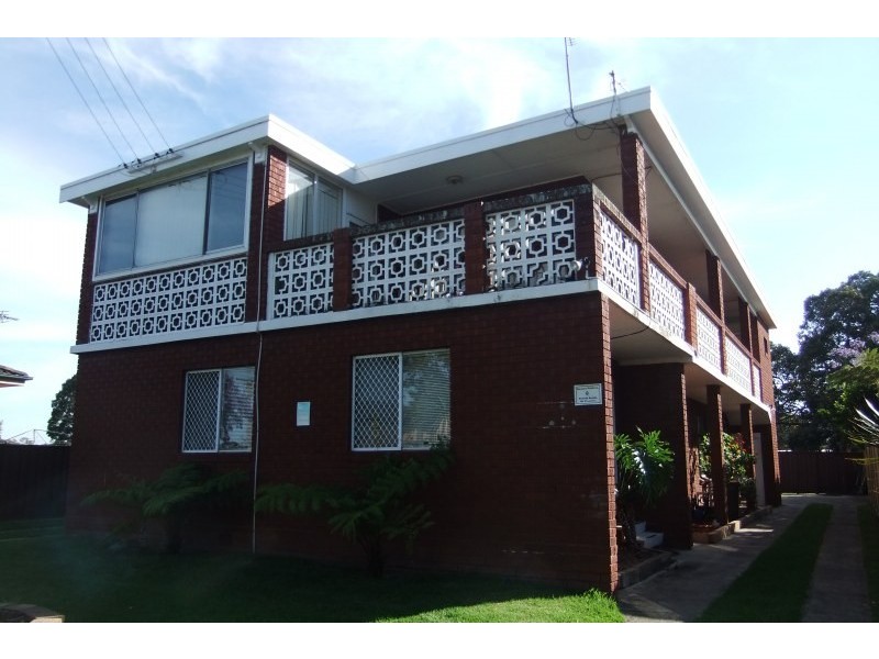 3/4 St Lukes Parade, Brownsville NSW 2530