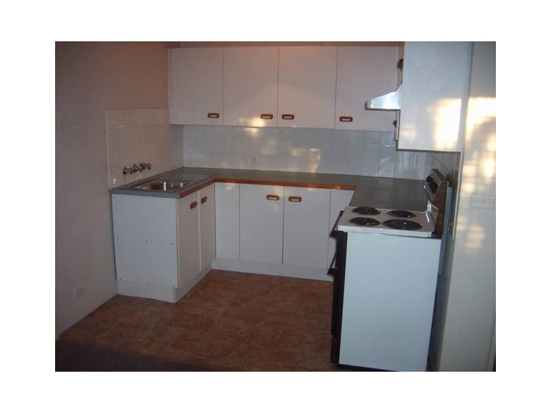 3/4 St Lukes Parade, Brownsville NSW 2530