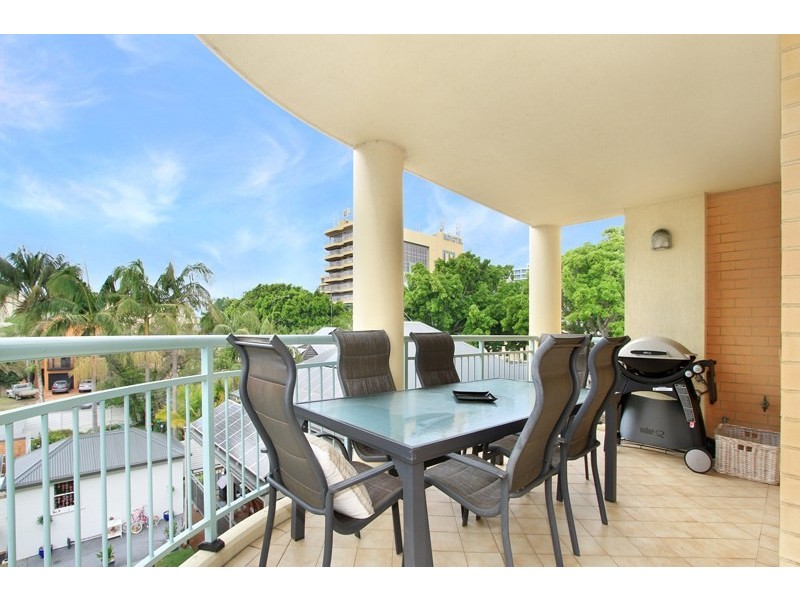 11/2 Pleasant Avenue, Wollongong North NSW 2500