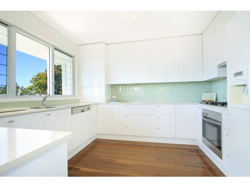 2b Kennedy Road, Austinmer NSW 2515